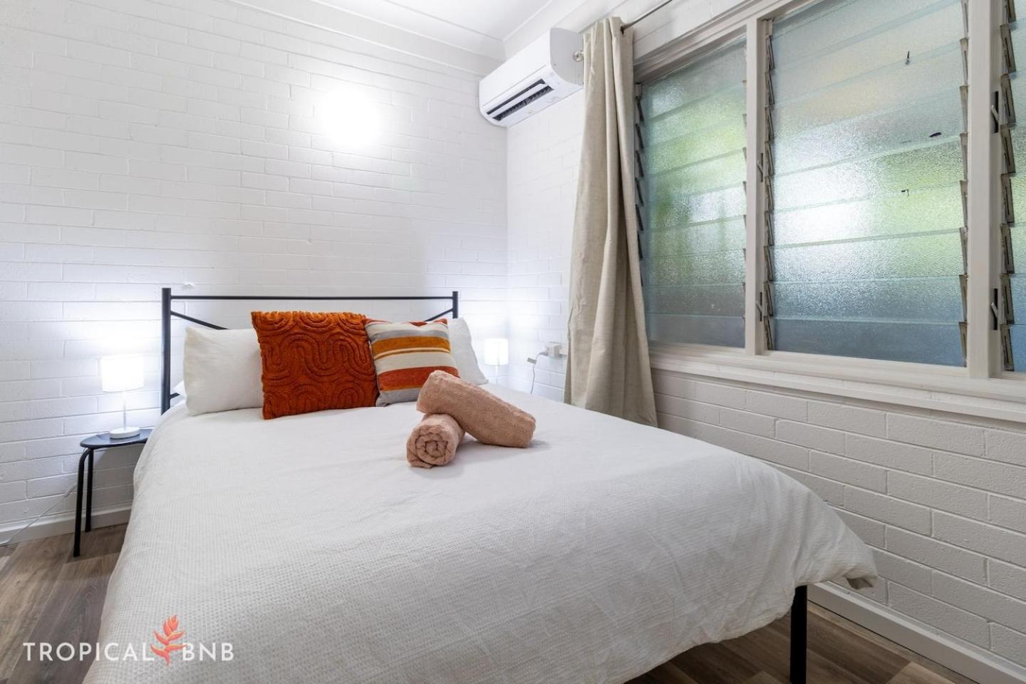 The Jabiru 2 Bed Unit Walk To The Foreshore Apartment *