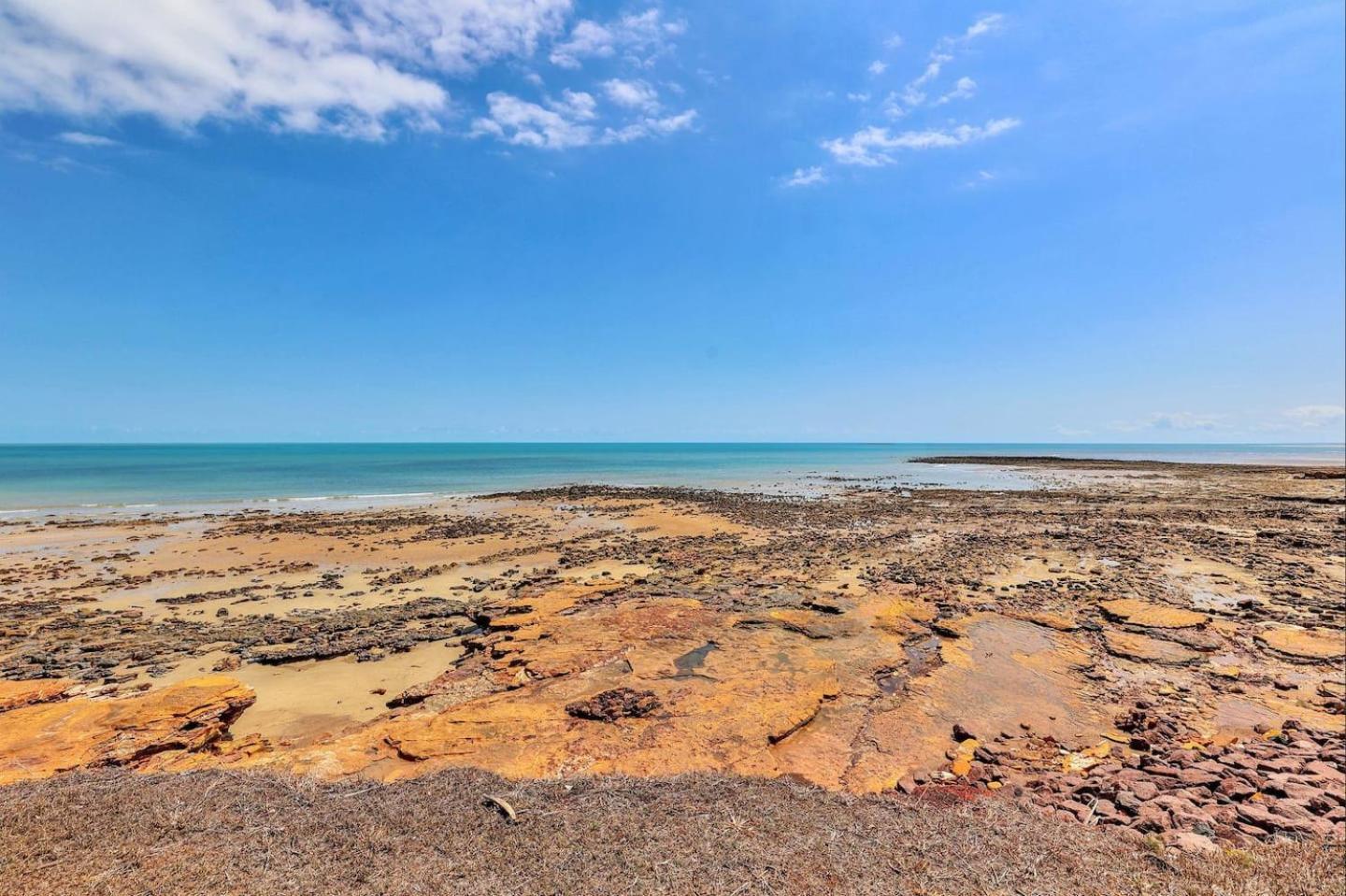 The Jabiru 2 Bed Unit Walk To The Foreshore Apartment